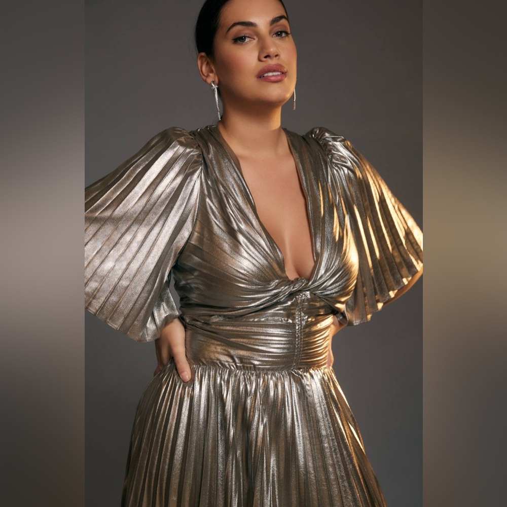 Anthropologie Short-Sleeve Metallic Cutout Midi Dress Holiday Party Pleated 1X - Picture 7 of 8